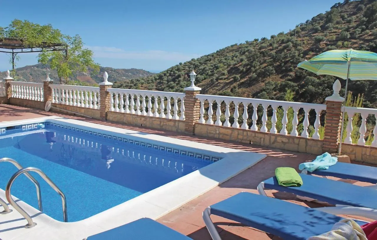 Holiday home 4 Bedroom Amazing Home In Corumbela