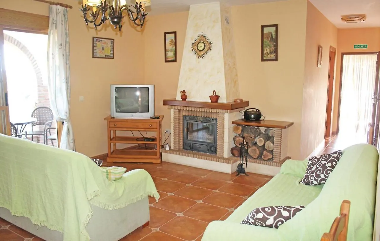 4 Bedroom Amazing Home In Corumbela Spain